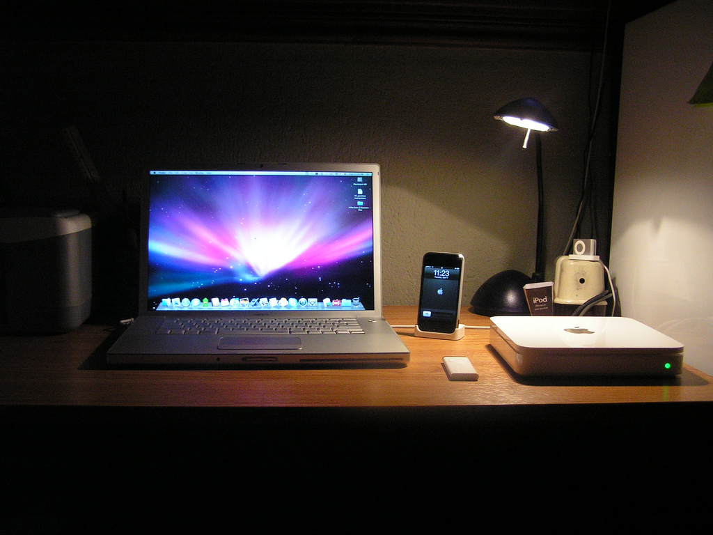Perfect Thing: MacBook Pro + iPhone + Time Capsule + iPod Shuffle