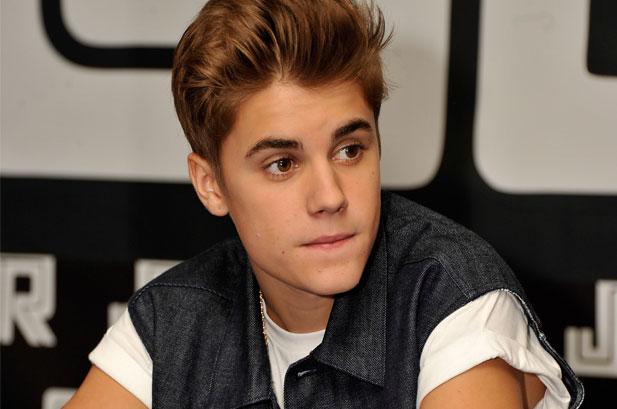 2652549-justin-bieber-angry-617-409